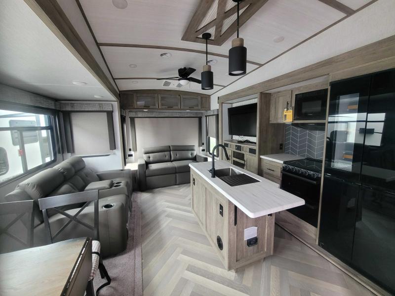 new Fifth Wheel Trailers Forest River Salem Hemisphere for sale, in Winter Garden, FL Thumbnail 8