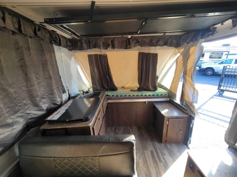 used Travel Trailers Forest River Rockwood for sale, in Winter Garden, FL Thumbnail 8
