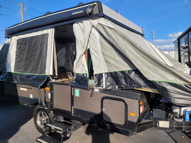 used Travel Trailers Forest River Rockwood for sale, in Winter Garden, FL Thumbnail 12