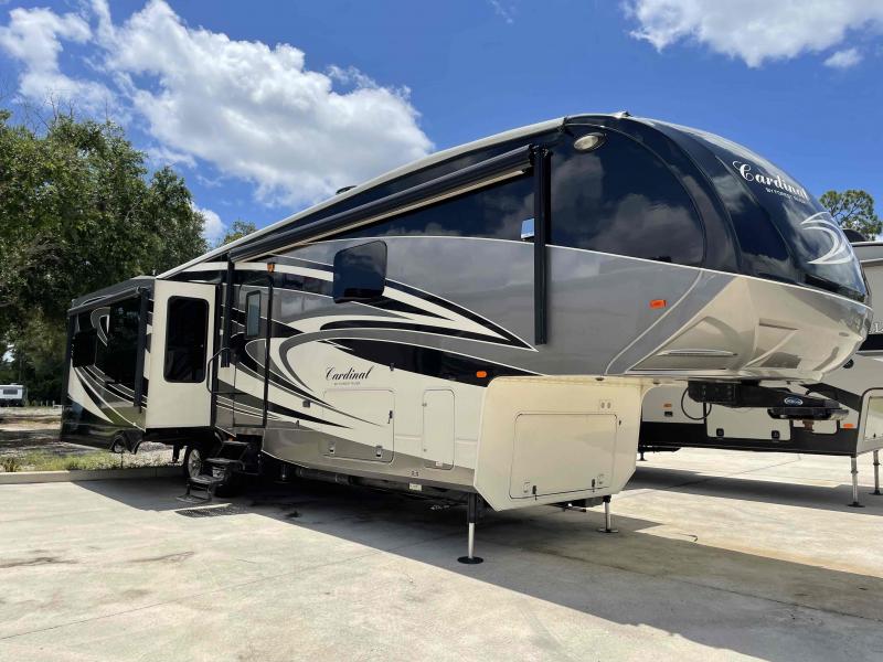 2015 Forest River CARDINAL 3875FB 2015 Forest River CARDINAL 3875FB