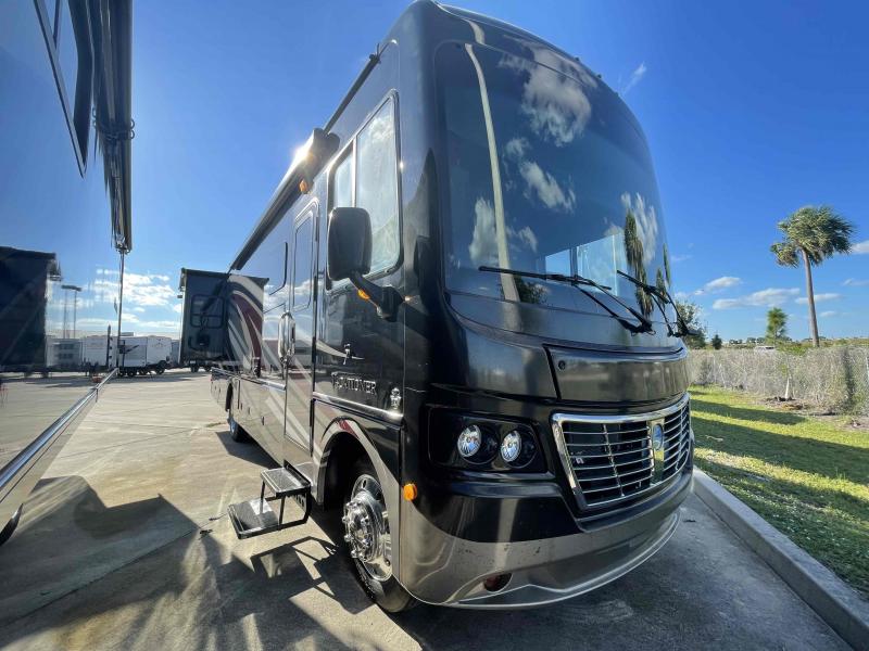 2017 Holiday Rambler VACATIONER 33C 2017 Holiday Rambler VACATIONER 33C