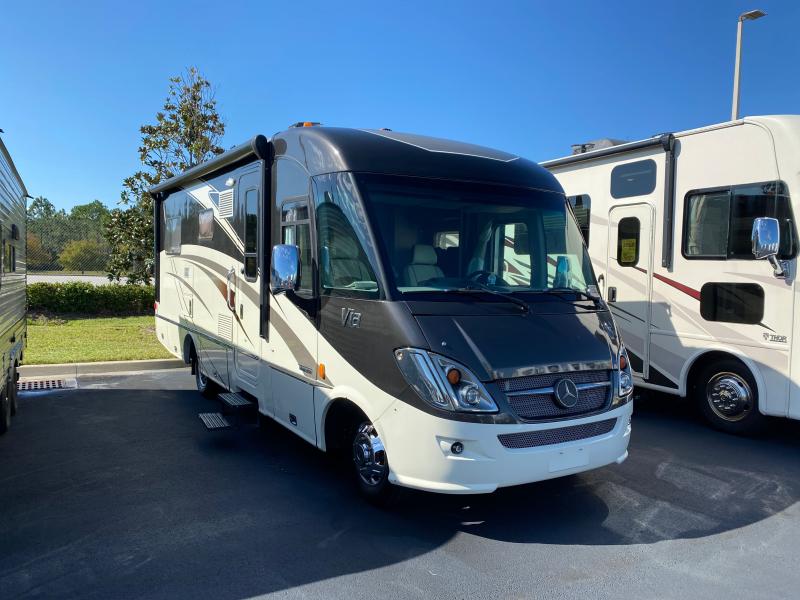 2015 Winnebago VIA 25Q 2015 Winnebago VIA 25Q