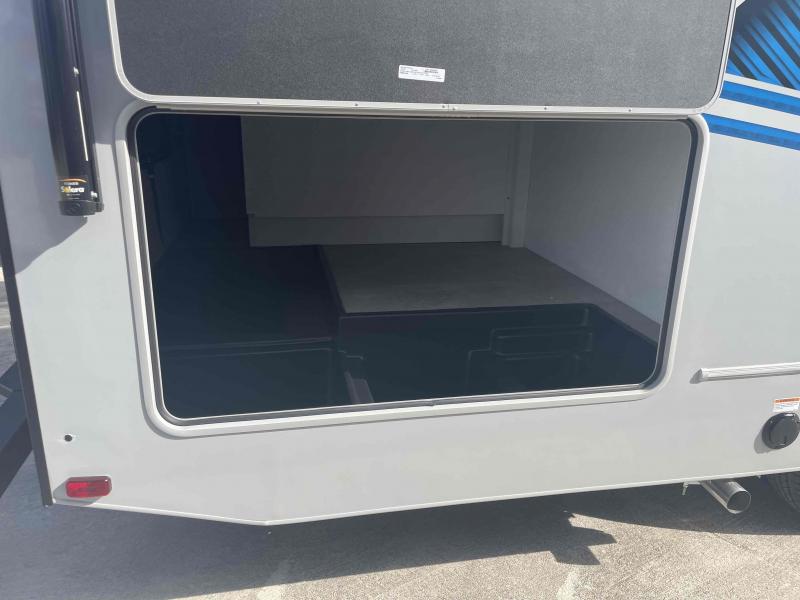 new Camper / RV Coachmen Cross Trail for sale, in Palm Bay, FL Thumbnail 9