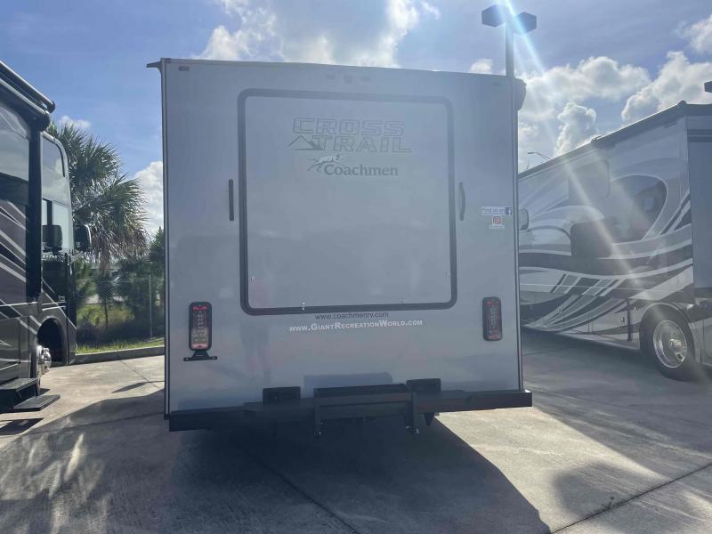 new Camper / RV Coachmen Cross Trail for sale, in Palm Bay, FL Thumbnail 7