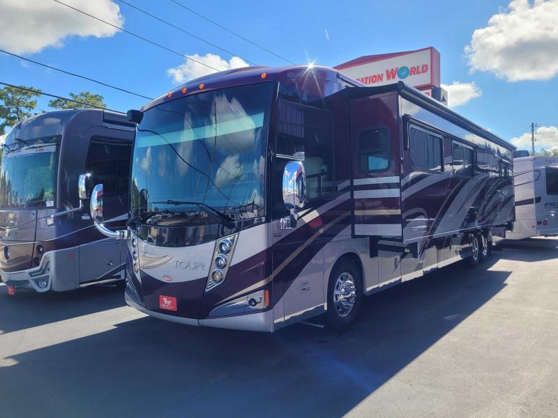 2012 Winnebago TOUR 42QD 2012 Winnebago TOUR 42QD