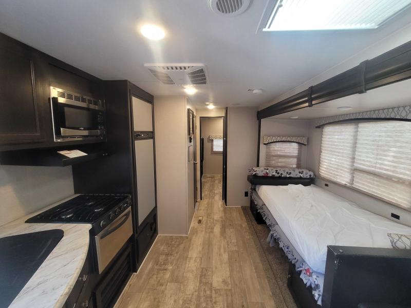 2018 Venture SPORT TREK 322VBH 2018 Venture SPORT TREK 322VBH