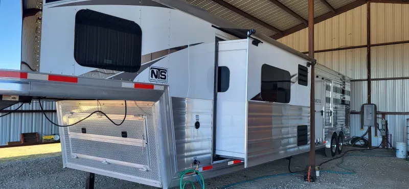 new Stock / Stock Combo Trailers Lakota  for sale, in Mineral Wells, TX Thumbnail 2