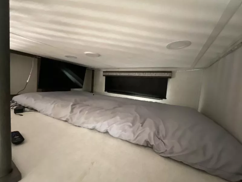 used Fifth Wheel Trailers Alliance RV Paradigm for sale, in West Boerne, TX Thumbnail 20