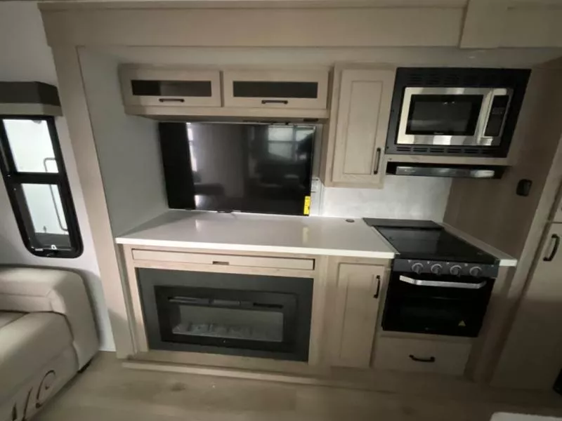 new Travel Trailers Forest River Rockwood for sale, in West Boerne, TX Thumbnail 12