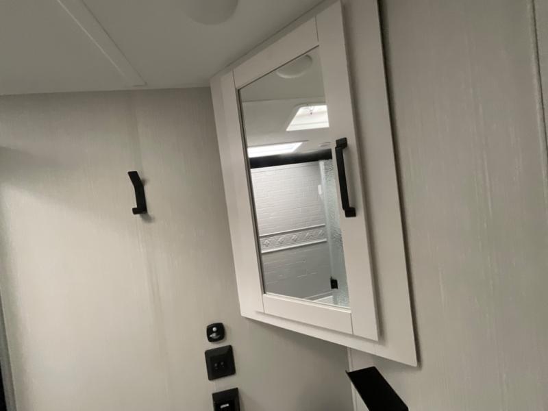 new Travel Trailers Palomino Puma for sale, in West Boerne, TX Thumbnail 18
