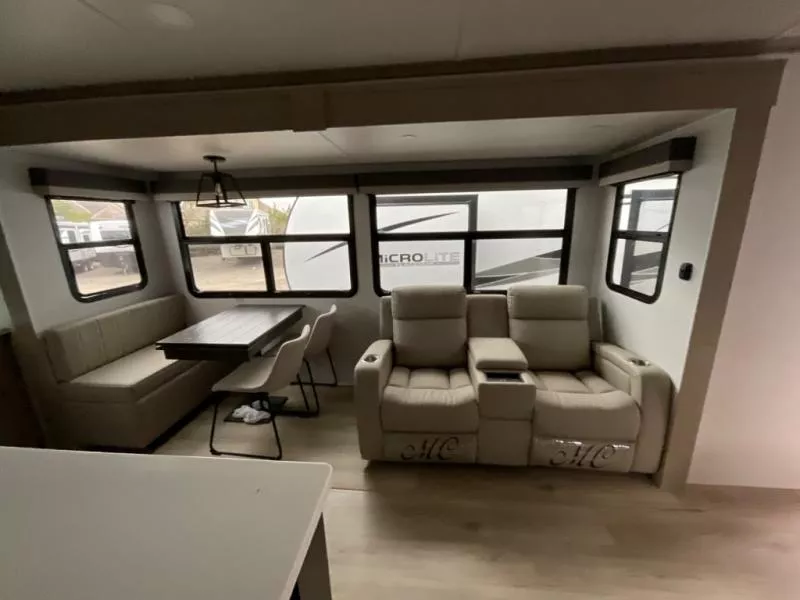new Travel Trailers Forest River Rockwood for sale, in West Boerne, TX Thumbnail 14
