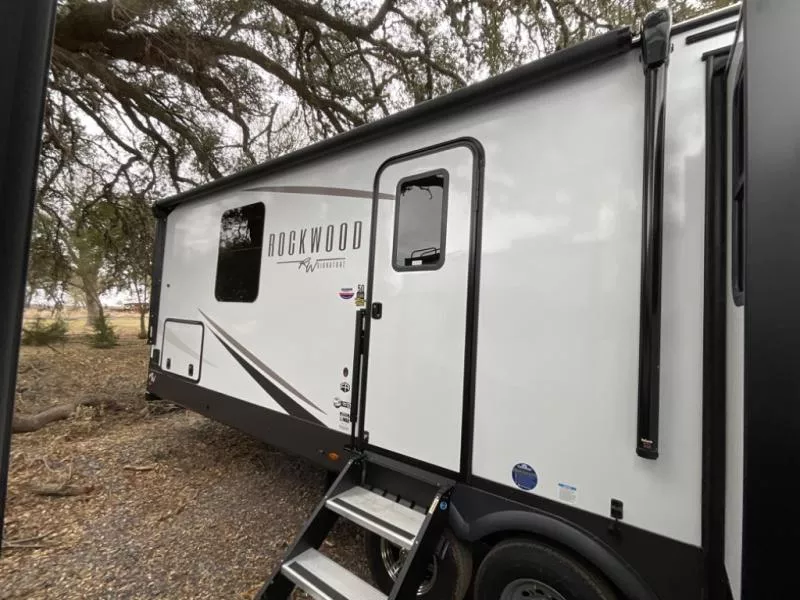 new Travel Trailers Forest River Rockwood for sale, in West Boerne, TX Thumbnail 4