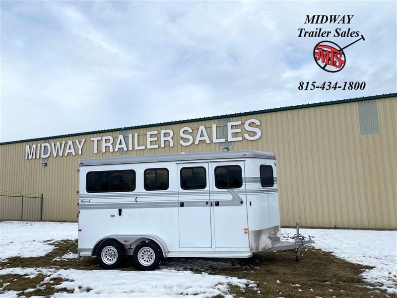 2022 Hawk Trailers Classic Elite 2H Walk Thru w/Dress BP Horse Trailer 2022 Hawk Trailers Classic Elite 2H Walk Thru w/Dress BP Horse Trailer