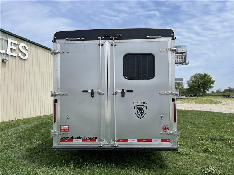 used Horse Trailers Bison Trailers  for sale, in Ottawa, IL Thumbnail 10