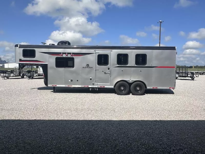 used Horse Trailers Bison Trailers  for sale, in Litchfield, IL Thumbnail 5