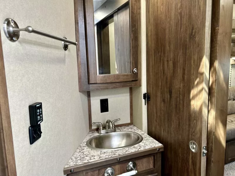 new Horse Trailers Merhow Trailers  for sale, in Ottawa, IL Thumbnail 10