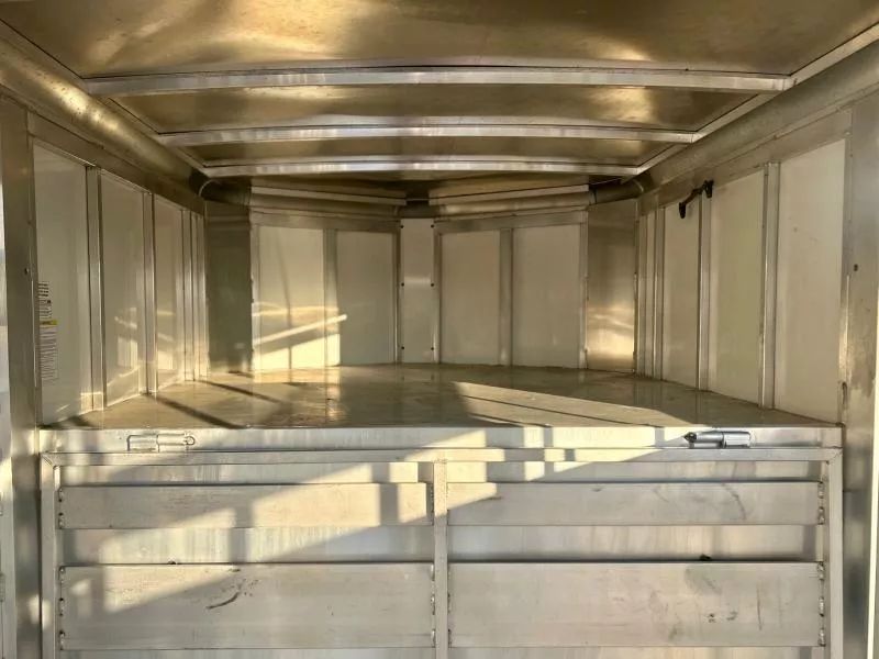 used Stock / Stock Combo Trailers Sundowner Trailers  for sale, in Ottawa, IL Thumbnail 9