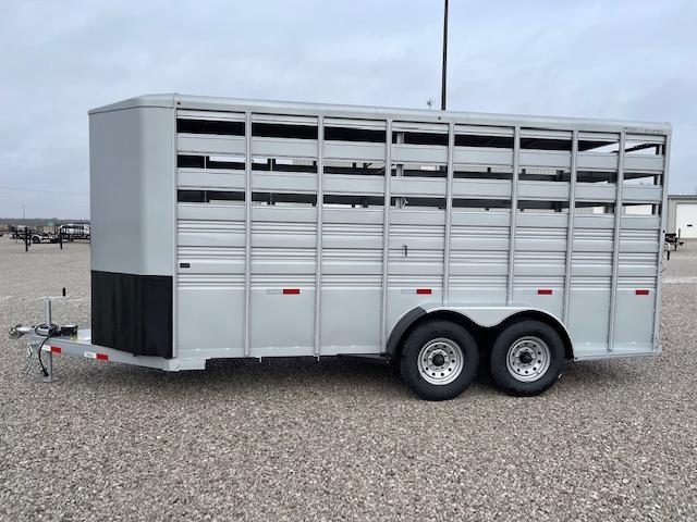 2022 Titan Trailers 6'8 X 7'6 X 18' Challenger Stock BP Horse Trailer 2022 Titan Trailers 6'8 X 7'6 X 18' Challenger Stock BP Horse Trailer
