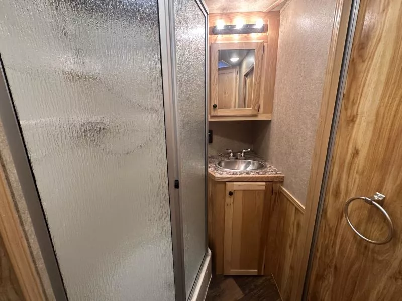 used Other Trailers Lakota  for sale, in Litchfield, IL Thumbnail 12