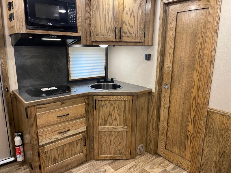 new Horse Trailers Lakota  for sale, in Ottawa, IL Thumbnail 10