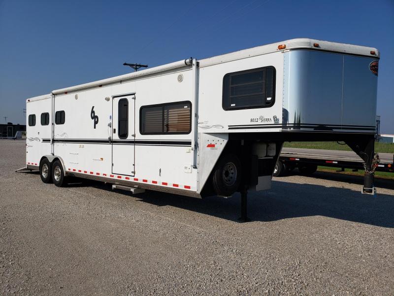 2005 Sundowner Trailers 8012 3H LQ GN Enclosed Cargo Trailer 2005 Sundowner Trailers 8012 3H LQ GN Enclosed Cargo Trailer