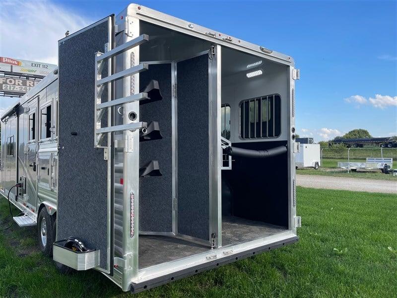 new Horse Trailers Merhow Trailers  for sale, in Ottawa, IL Thumbnail 13