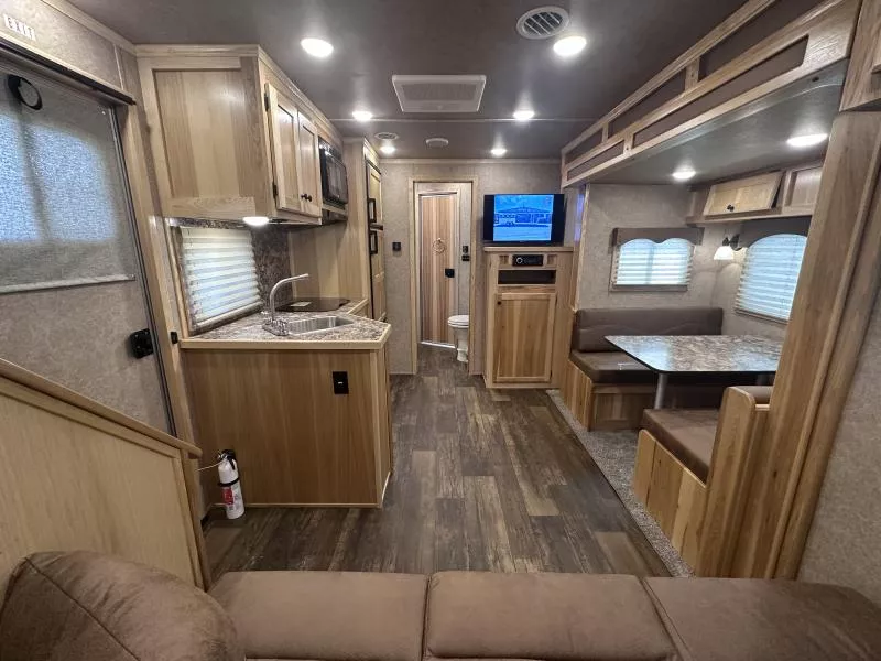 new Horse Trailers Lakota  for sale, in Litchfield, IL Thumbnail 8