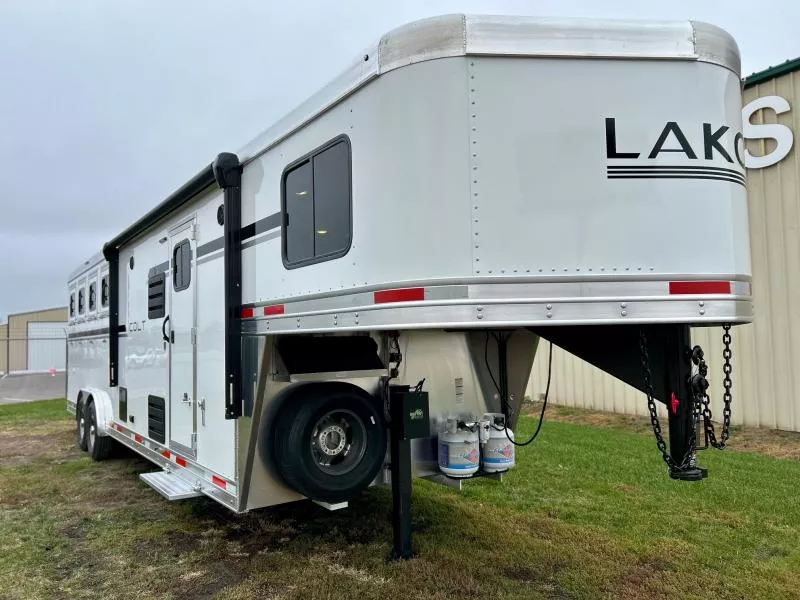 new Horse Trailers Lakota  for sale, in Ottawa, IL Thumbnail 2