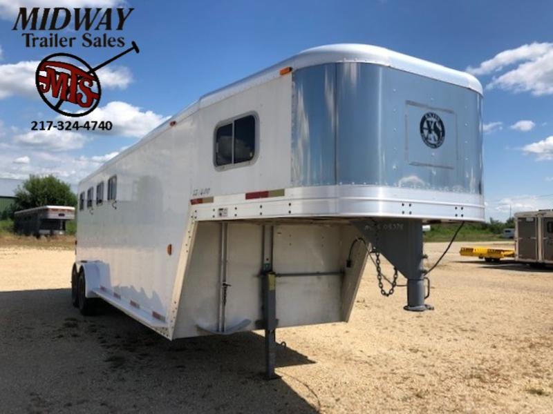 2000 Exiss Trailers 4H GN Horse Trailer 2000 Exiss Trailers 4H GN Horse Trailer