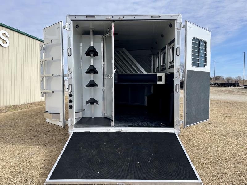 new Horse Trailers Lakota  for sale, in Ottawa, IL Thumbnail 19