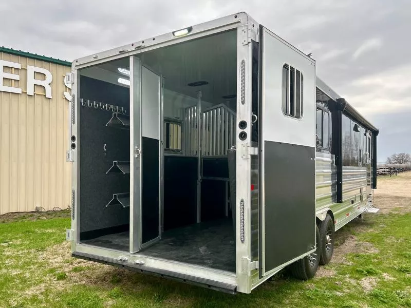 new Horse Trailers Merhow Trailers  for sale, in Ottawa, IL Thumbnail 16