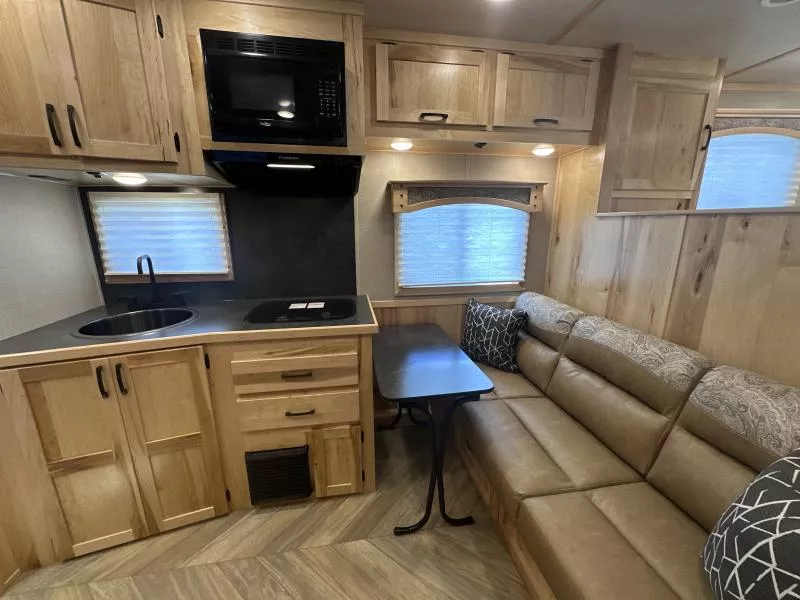 new Horse Trailers Lakota  for sale, in Litchfield, IL Thumbnail 6