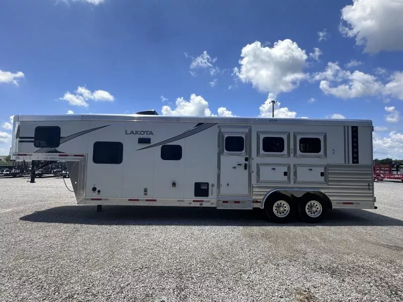 new Horse Trailers Lakota  for sale, in Litchfield, IL Thumbnail 5