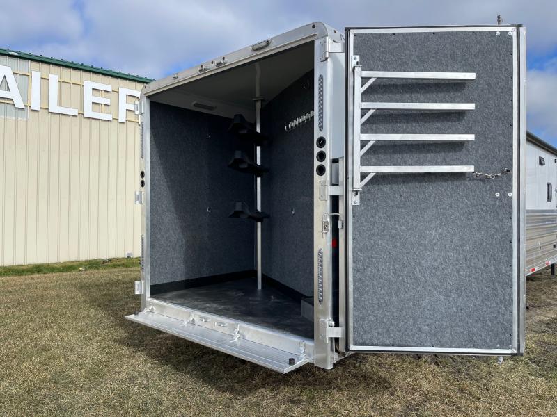 used Horse Trailers Merhow Trailers  for sale, in Ottawa, IL Thumbnail 25