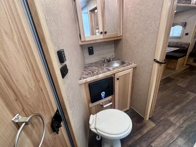 new Horse Trailers Lakota  for sale, in Litchfield, IL Thumbnail 11