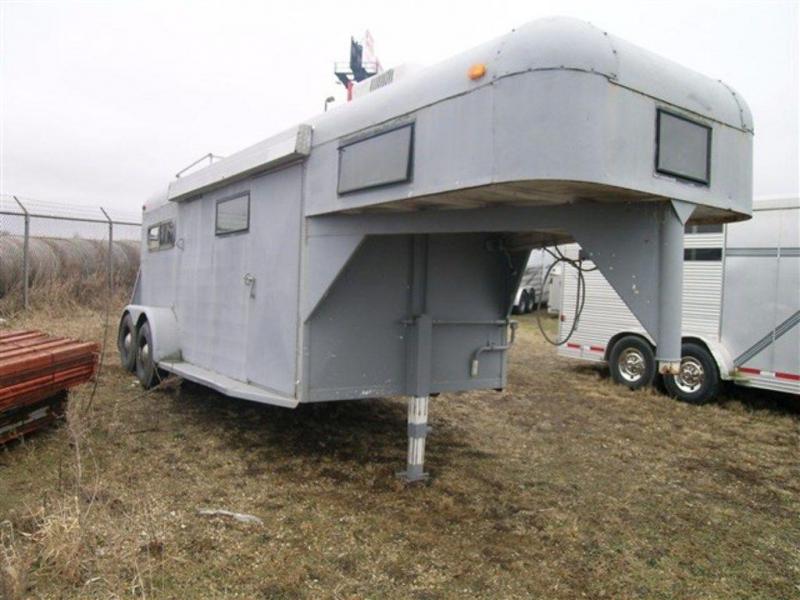 1978 King 2H w/ 8' 10" SW LQ GN 1978 King 2H w/ 8' 10" SW LQ GN