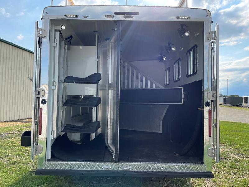 used Horse Trailers Bison Trailers  for sale, in Ottawa, IL Thumbnail 23