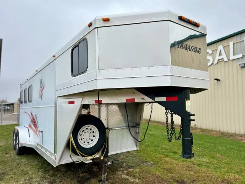 used Horse Trailers Travalong  for sale, in Ottawa, IL Thumbnail 2