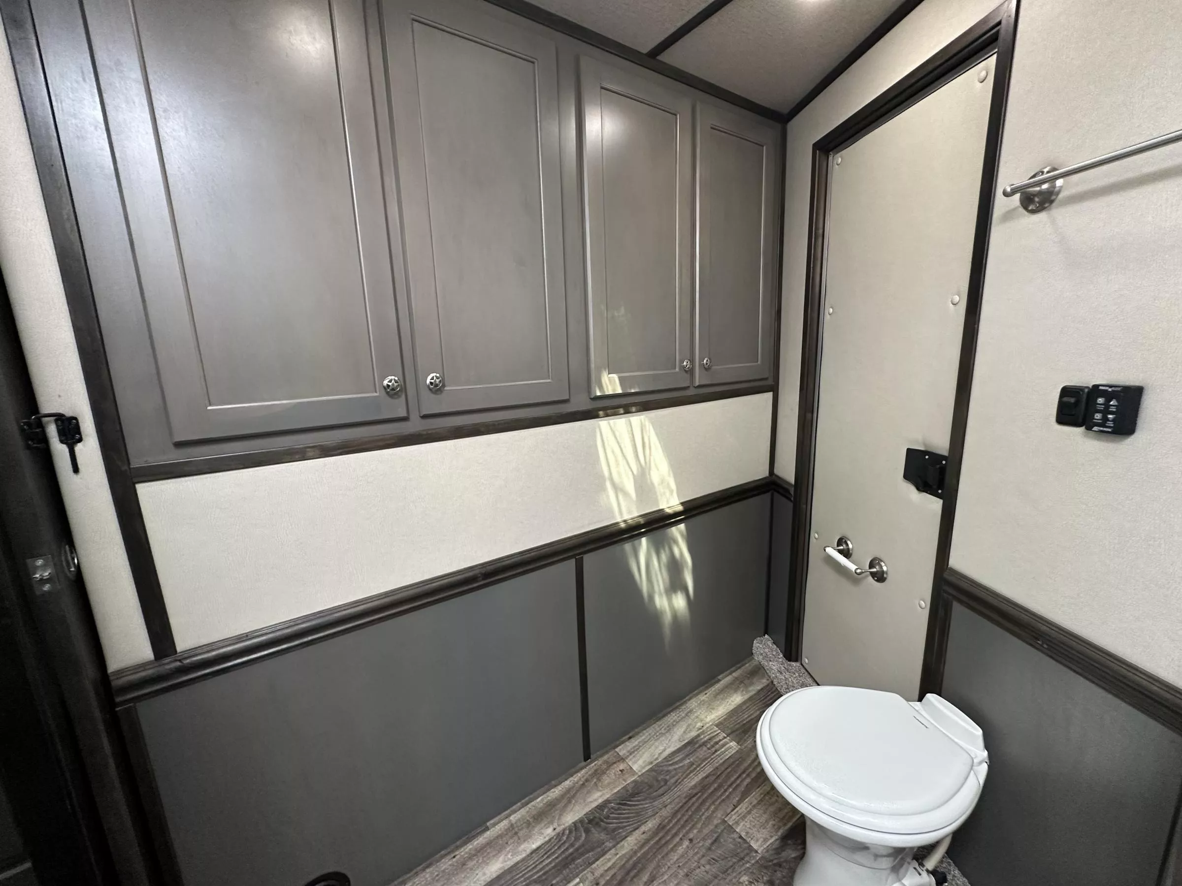 new Stock / Stock Combo Trailers Merhow Trailers  for sale, in Litchfield, IL Thumbnail 16