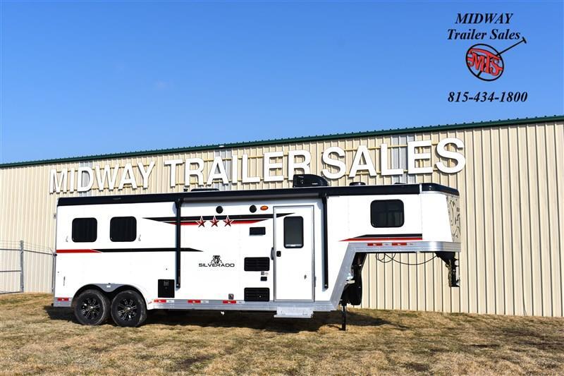 2022 Bison Trailers Silverado 7311S w/11'SW Living Quarters Horse