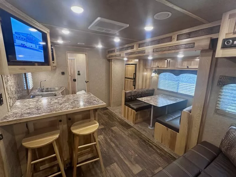 new Horse Trailers Lakota  for sale, in Litchfield, IL Thumbnail 9