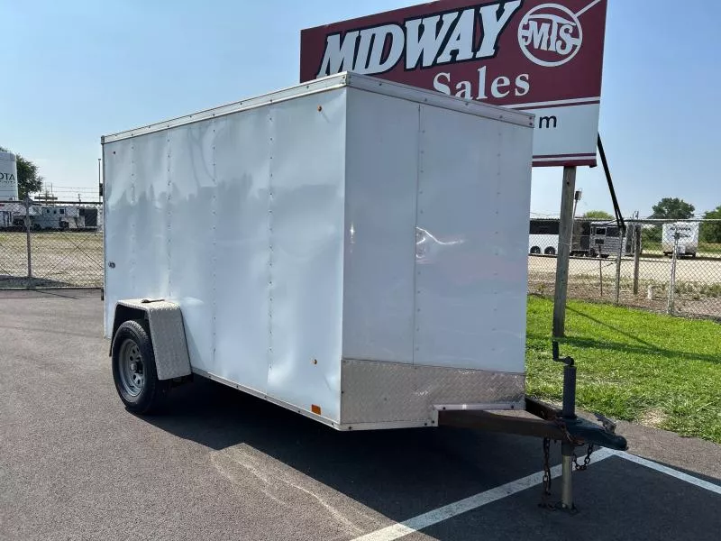 used Cargo (Enclosed) Trailers Look Trailers  for sale, in Ottawa, IL Thumbnail 2