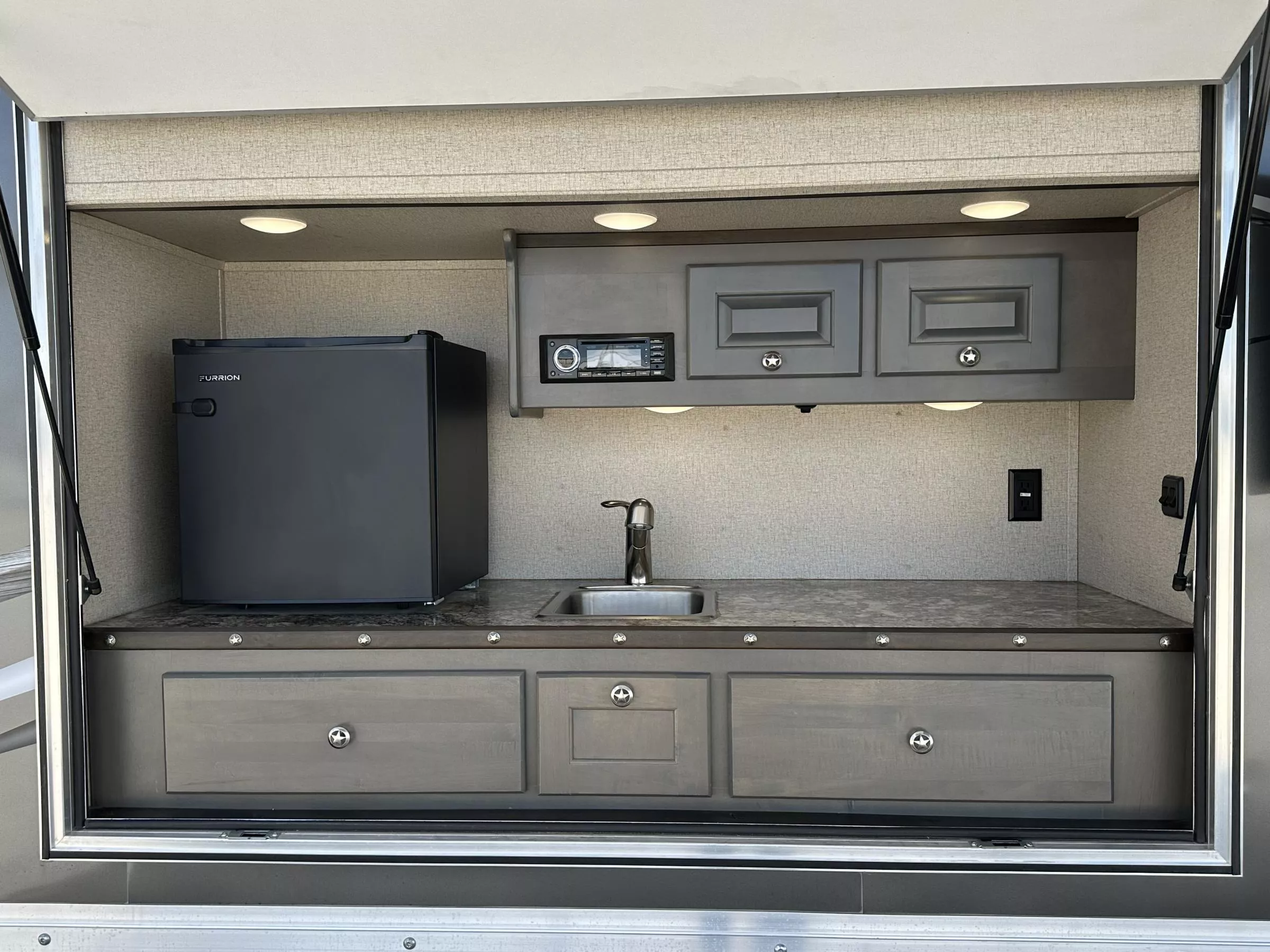 new Stock / Stock Combo Trailers Merhow Trailers  for sale, in Litchfield, IL Thumbnail 6