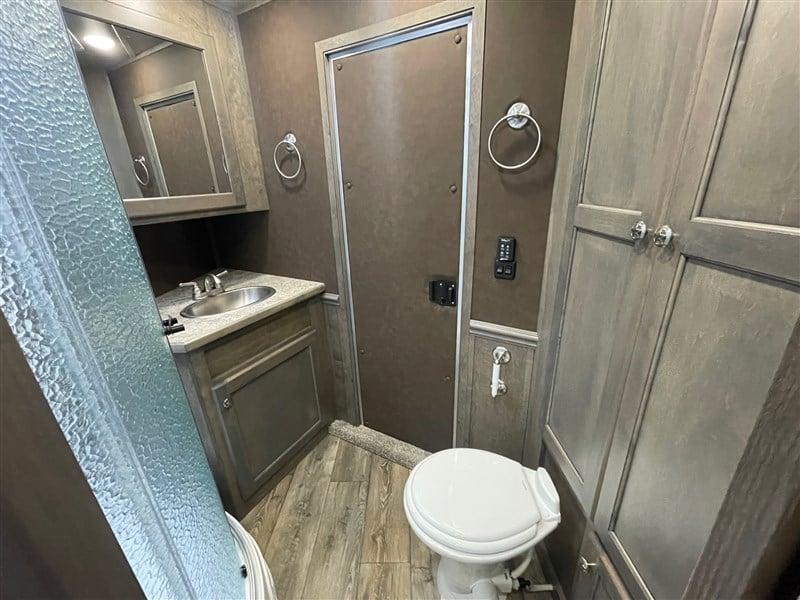 new Horse Trailers Merhow Trailers  for sale, in Ottawa, IL Thumbnail 10