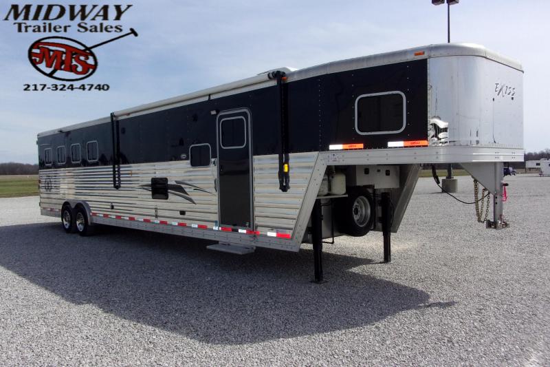 2012 Exiss Trailers 8416 Horse Trailer 2012 Exiss Trailers 8416 Horse Trailer