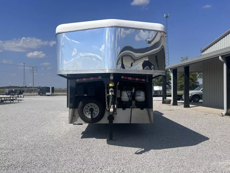 used Horse Trailers Bison Trailers  for sale, in Litchfield, IL Thumbnail 3