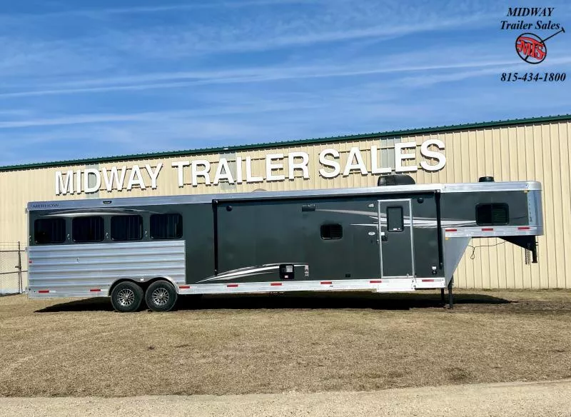 2025 Merhow Trailers 8416-A-RWS Stampede 4H w/ 16'SW LQ 9' Slide Horse Trailer