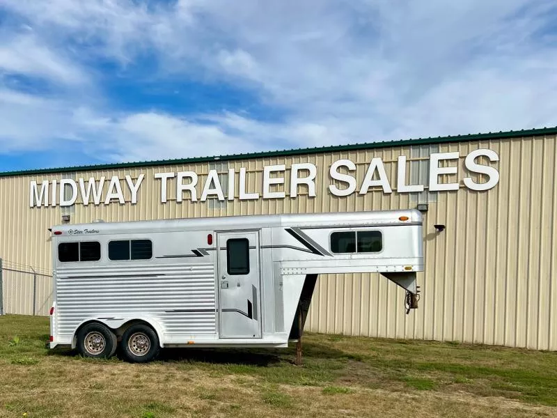 used Horse Trailers 4-Star Trailers  for sale, in Ottawa, IL Thumbnail 15