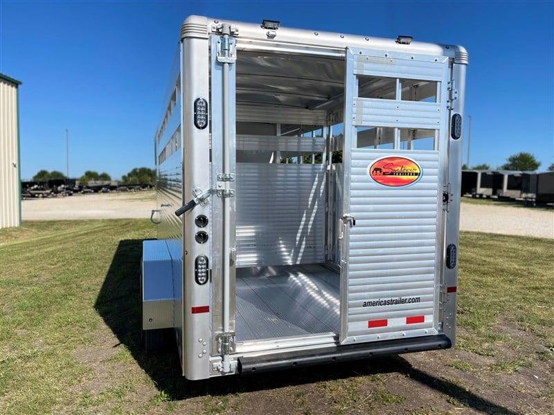 new Stock / Stock Combo Trailers Sundowner Trailers  for sale, in Ottawa, IL Thumbnail 7