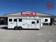 used Horse Trailers Bison Trailers  for sale, in Litchfield, IL Thumbnail 1